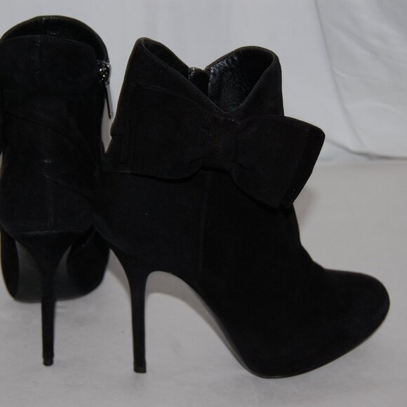 36.5/6.5❤️ CHRISTION DIOR HIGH HEEL BLACK SEUDE LEATHER ANKLE BOOTS BOOTIE… - Picture 1 of 13